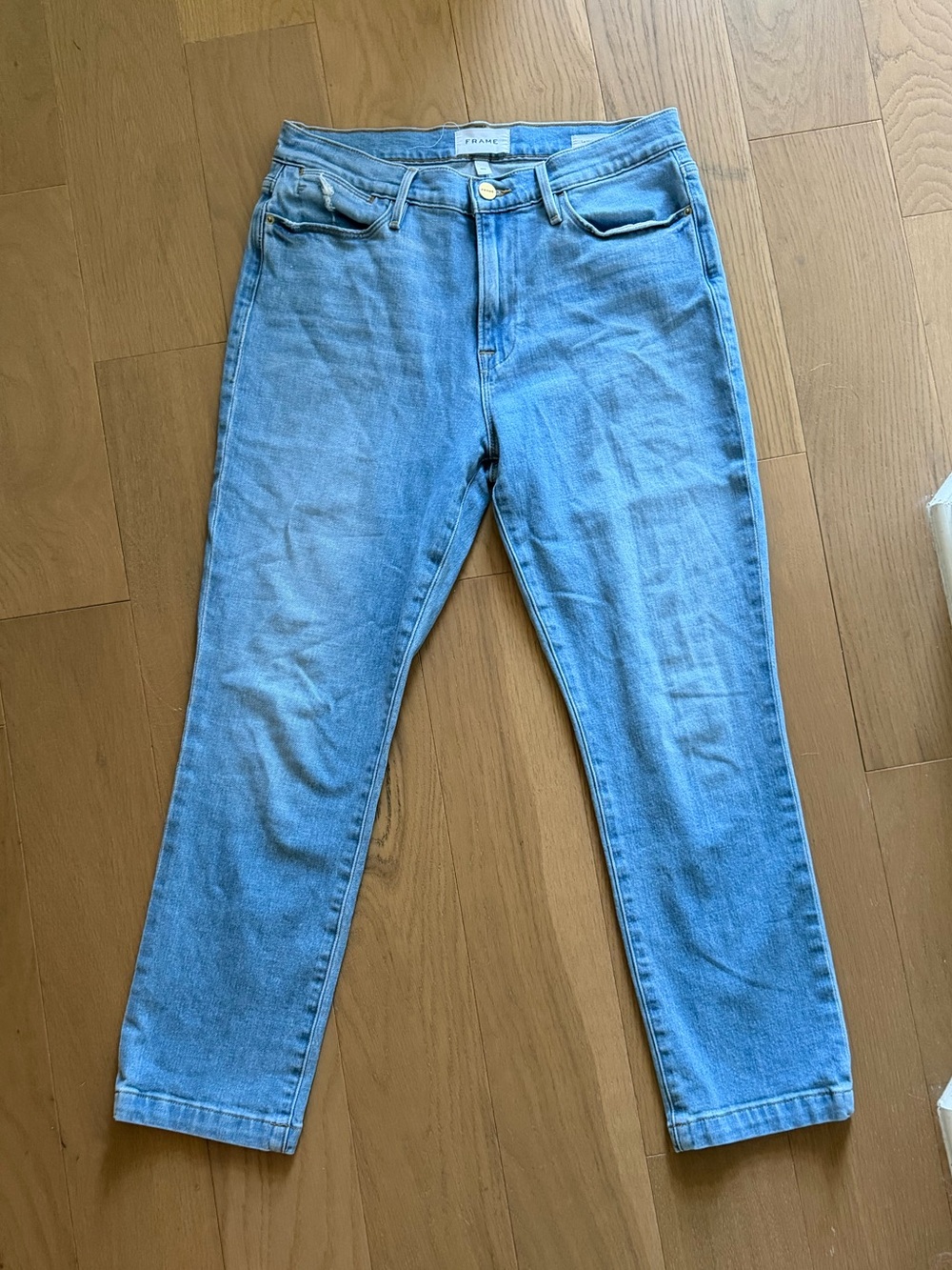 Frame Denim Light Blue “Le High Straight” Crop Jeans